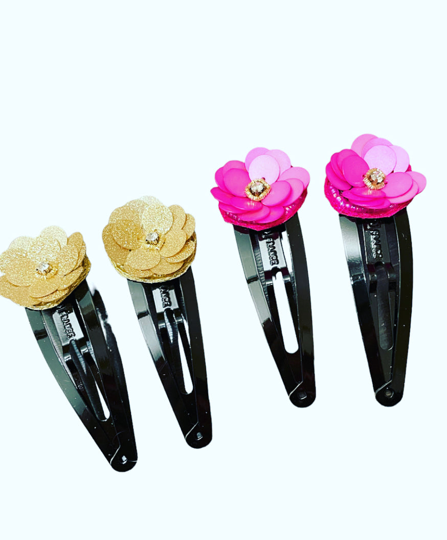 HETTIE x MOXIE Sequin Flower Snap Clip Set
