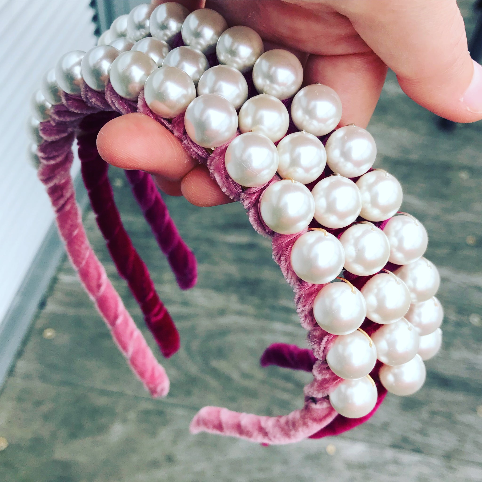 Velvet Pearls Crown
