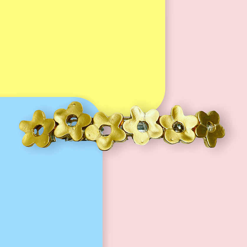 Daisy Flower Charm Barrette