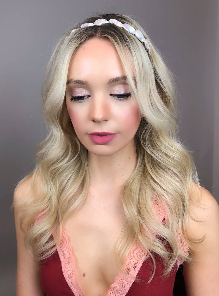 Moxie x Hettie “Ocean Pearl Headband”