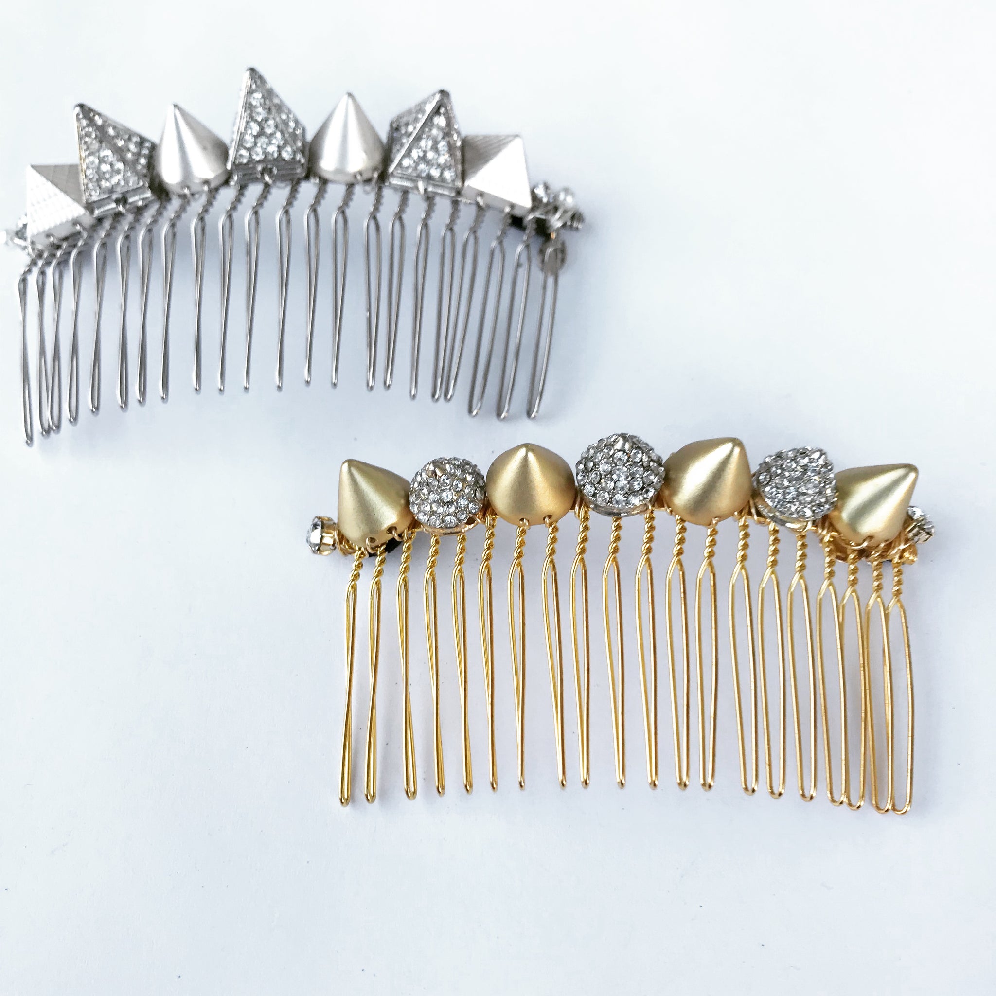 Silver Crystal Spike Pyramid Comb