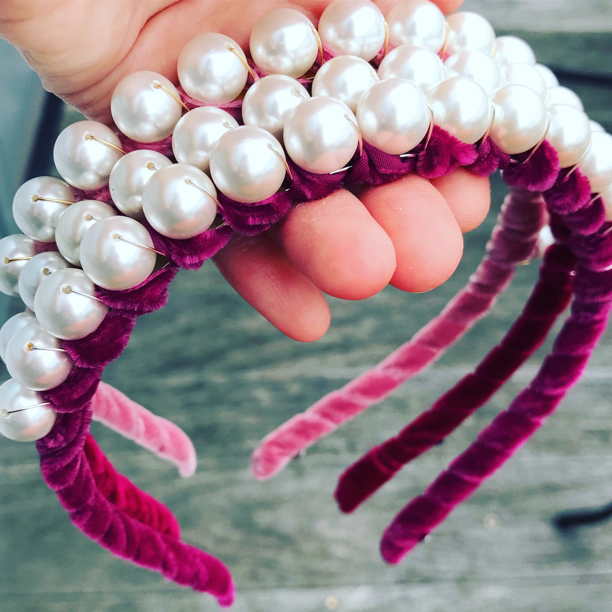 Velvet Pearls Crown