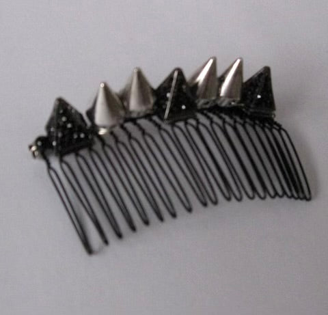 Black Crystal Silver Spike Comb