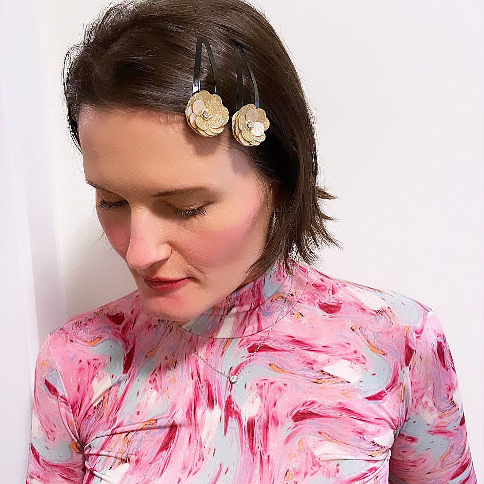 HETTIE x MOXIE Sequin Flower Snap Clip Set